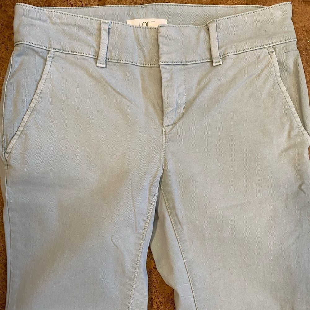 Ann taylor Loft Mid Rise Soft green Ankle Chinos- Raw Hem